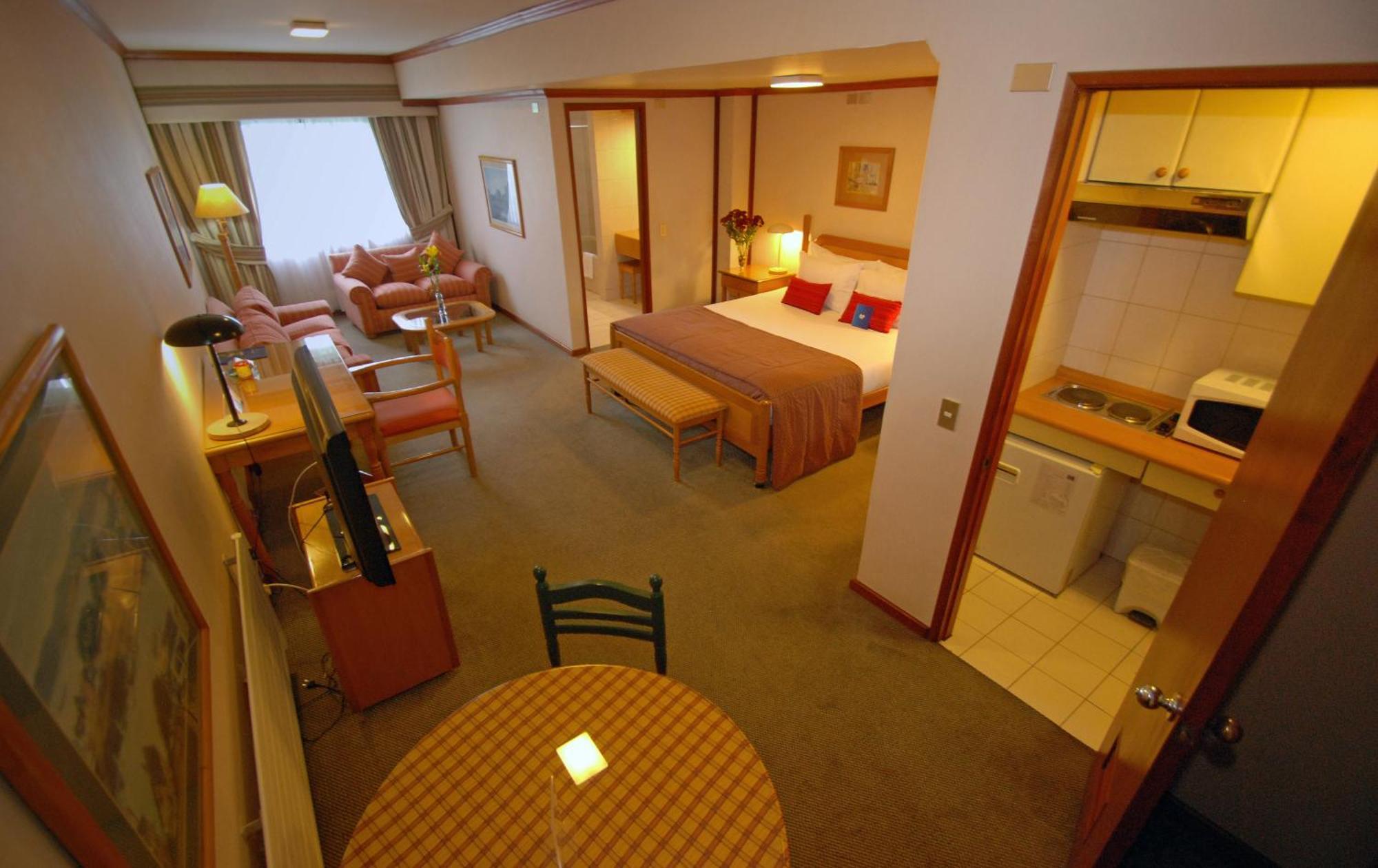 Abba Presidente Suites بويرتو مونت الغرفة الصورة